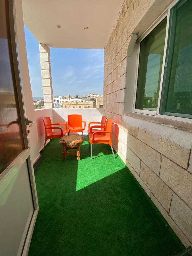 Jerash Moon Apartment Jarash Bagian luar foto